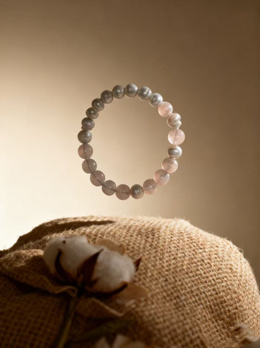 Soft Love Pearl Bracelet